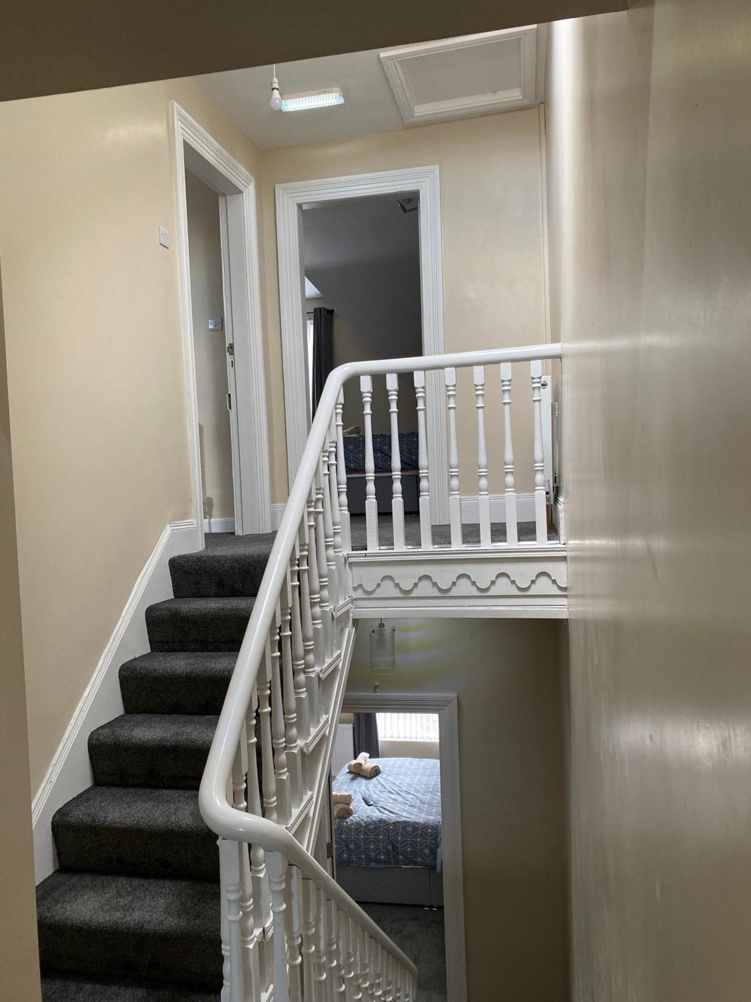 Roskeen Townhouse Белфаст