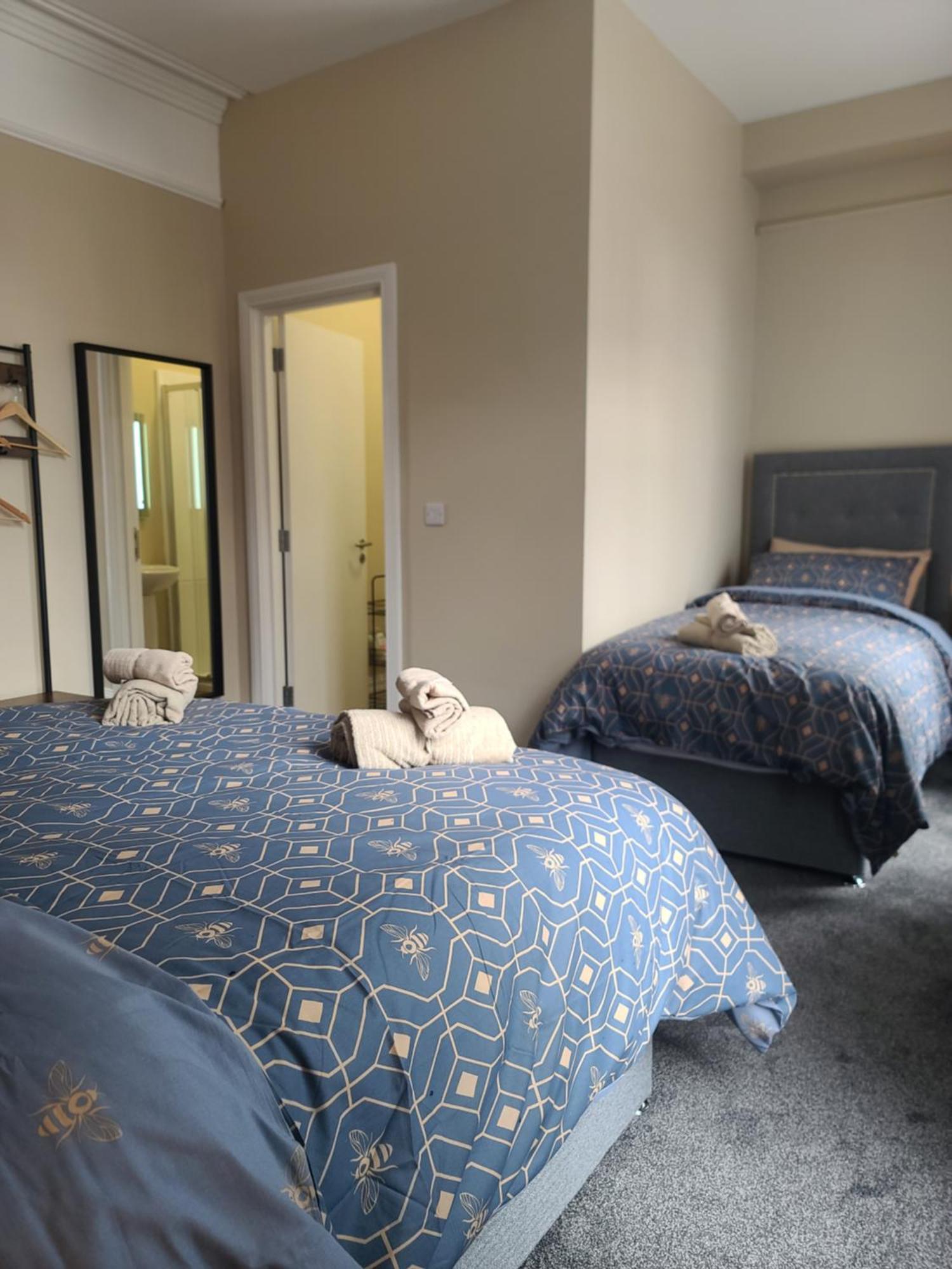Проживание в семье Roskeen Townhouse